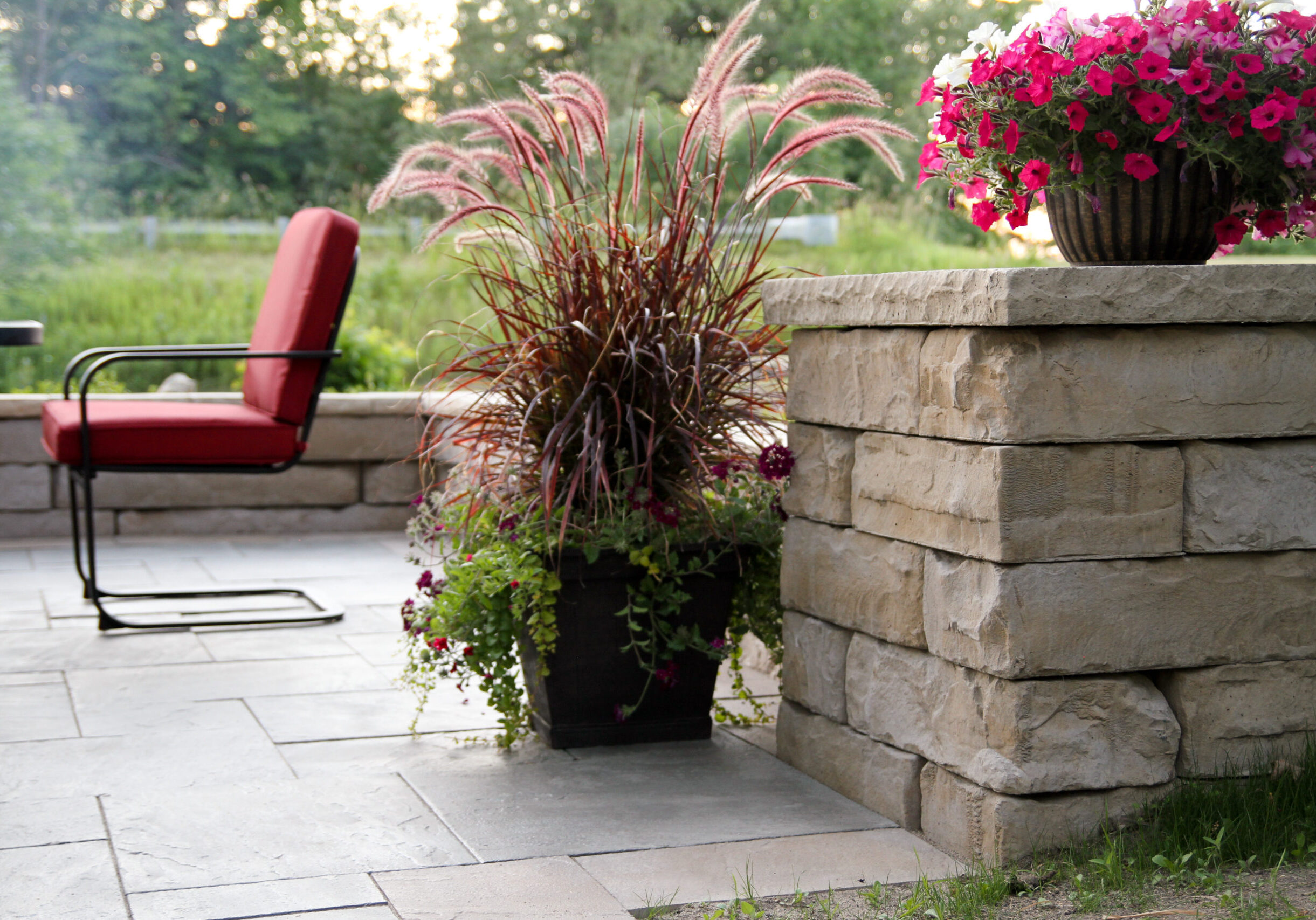 Rosetta_MDC_Display_PreplannedPatioDesign_Formal_Kodah_FondDuLac_DimFlag_Bluestone_DimCoping_Sand_7 Rosetta_MDC_Display_PreplannedPatioDesign_Formal_Kodah_FondDuLac_DimFlag_Bluestone_DimCoping_Sand_7